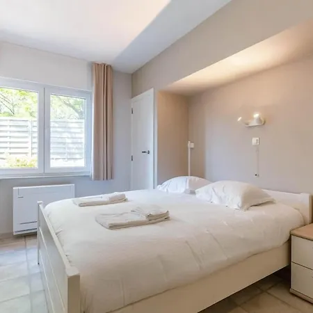 Casiola - Near With Double Parking Ferienhaus Oostduinkerke