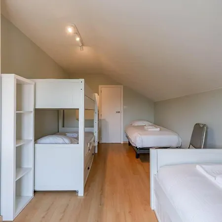 Casiola - Near With Double Parking Vakantiehuis Oostduinkerke