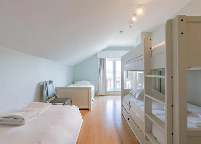 Casiola - Near With Double Parking *